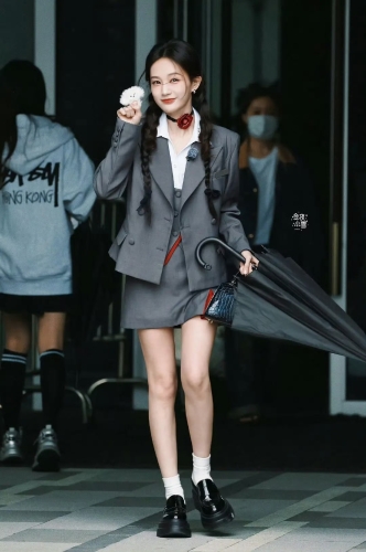 制服丝袜第一页在线播放制服丝袜第一页在线播放，时尚与文化的交汇点