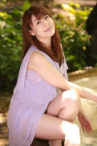 国产熟女自拍视频引领潮流，展现女性魅力