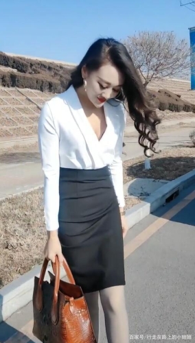 91国偷自产老熟女新闻，揭开神秘面纱4399在线观看免费高清电视剧