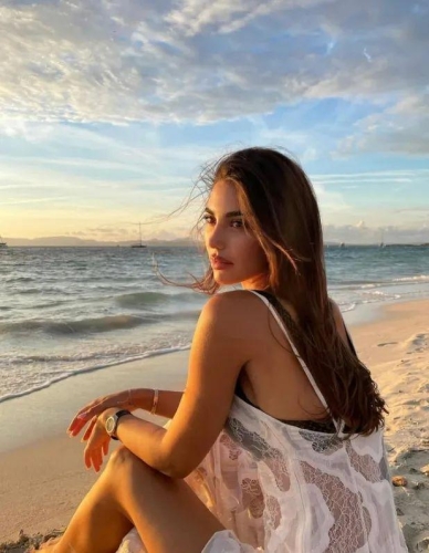 亚洲色婷婷综合开心网，时尚潮流与娱乐新体验亚洲色婷婷综合开心网_精品人妻