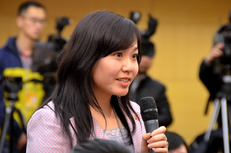 探索无码视频在线视频的世界，新闻资讯网站小编角色设定与内容详解无码视频在线视频下载