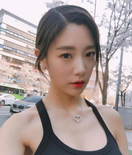 自偷自拍亚洲综合报道亚洲综合症