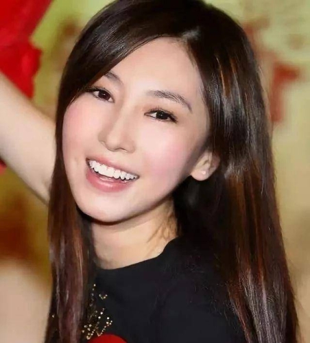中字无码一人妻无码，揭秘网络社交新趋势中文无一码